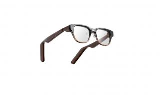 Lenovo
تقدم
نموذج
لنظارة
ذكية
مدعومة
بالذكاء
الاصطناعي
للترجمة
والمعلومات
الفورية
#CES2026