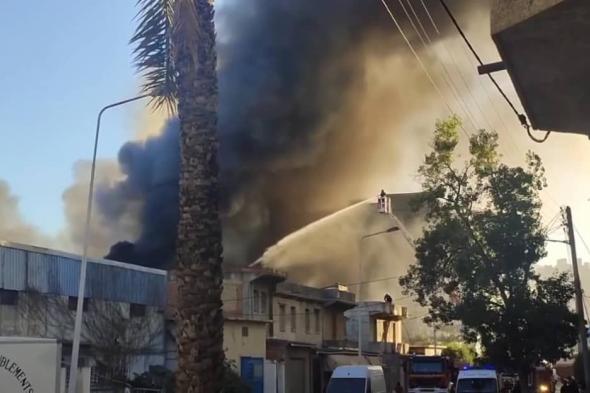  اخماد حريق بمستودع الأسمدة الصناعية وسط مدينة بجاية