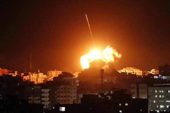 حماس تحذر من تداعيات تصعيد الاحتلال وقصفه محيط مجمع الشفاء