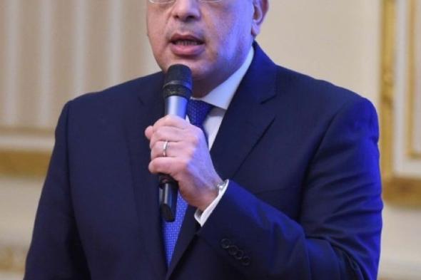 رئيس وزراء مصر يوضح أمام البرلمان غداً أزمة ملف تهجير الفلسطينيين إلى سيناء