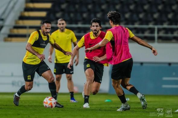 العمري يعود للتدريبات الجماعية في الاتحاد.. ومروان الصحفي ينتظم