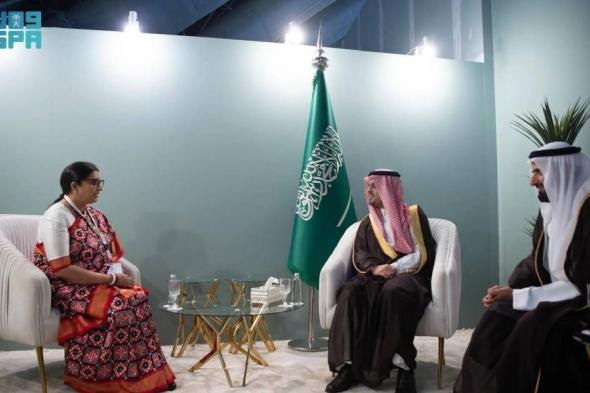 سعود بن مشعل يلتقي وزيرة شؤون الأقليات وتنمية المرأة والطفل بجمهورية الهند