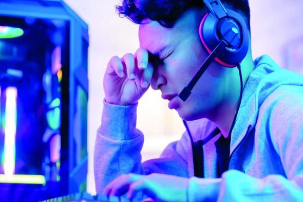 إدمان ألعاب الفيديو.. خطر  على حاسة السمع