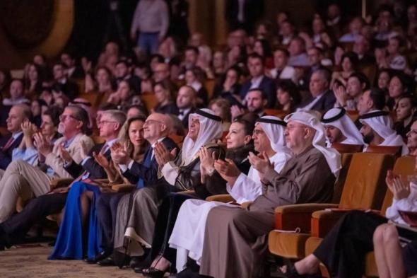 سعود بن صقر: للفنون دور بارز في تعزيز التواصل والحوار بين الثقافات والشعوب