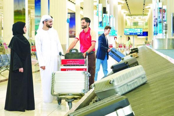«طيران الإمارات» تناول 2.7 مليون حقيبة إلى 140 وجهة شهرياً