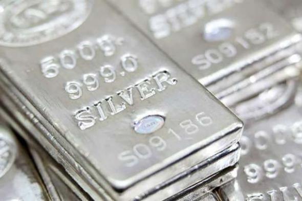 الكنز المنسي.. خبير يكشف مكاسب الاستثمار في الفضة