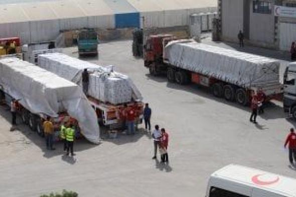 القاهرة الإخبارية: دخول 123 شاحنة مساعدات إلى غزة من معبر كرم أبو سالم