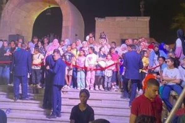 عروض مهرجان الطبول تحت زخات المطر بمسرح سور القاهرة الشمالى