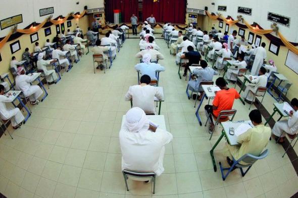 أطباء ومختصو تغذية يحذرون الطلبة من «مشروبات الطاقة» خلال الامتحانات
