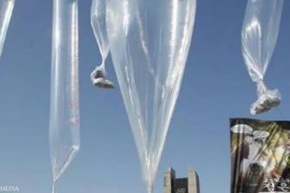اندلاع "حرب القمامة" بين الكوريتين.. مئات البالونات تعبر الحدود شديدة التحصين