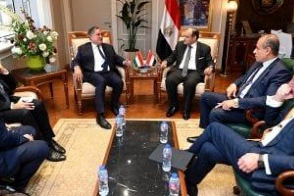 وزير الصناعة: 16.9% زيادة فى حجم التبادل التجارى بين مصر والمجر