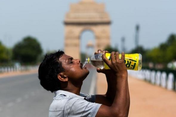 25 ألف ضربة شمس.. وفاة العشرات في الهند بسبب موجة حر