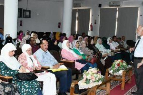 120 من مديرى الإدارات ورؤساء الأقسام يشاركون بالدورة التدريبية بجامعة قناة السويس