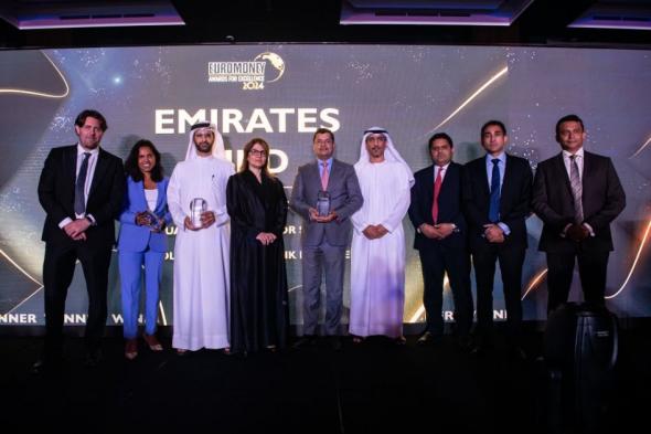 «الإمارات دبي الوطني» يحصد أربع جوائز من «يوروموني»
