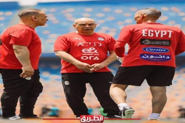 منتخب مصر يختتم تدريباته الجماعية قبل السفر إلي غينيا بيساو (صور)اليوم السبت، 8 يونيو 2024 02:45 مـ