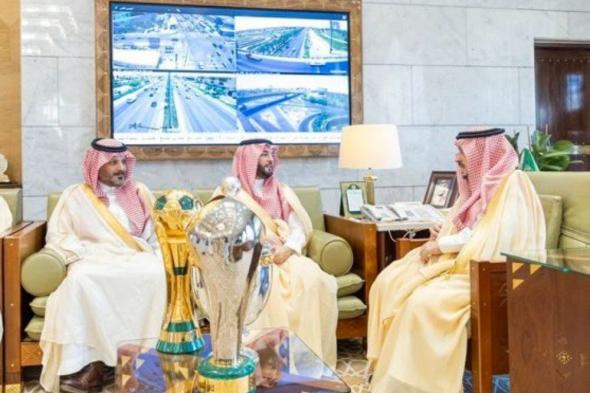 فهد بن نافل: استقبال أمير الرياض يعكس اهتمام القيادة الرشيدة بالأندية السعوديه