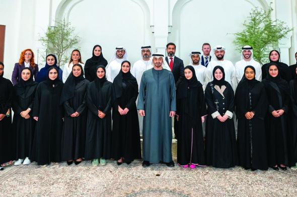 رئيس الدولة: النجاح الإماراتي في «إكسبو الدوحة» يجسد إمكانيات الكوادر الوطنية