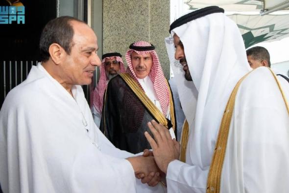 الرئيس المصري يصل إلى جدة لأداء مناسك الحج
