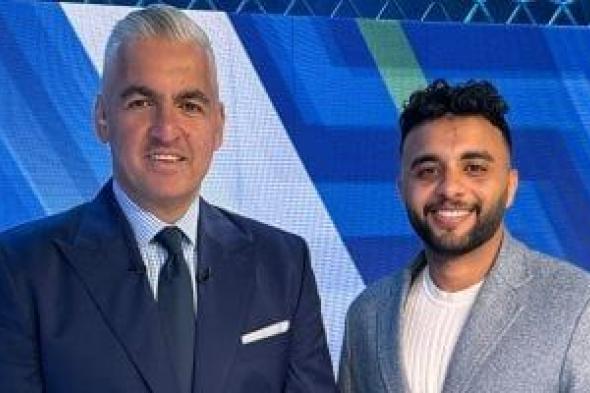 محمد الحصرى يكشف كواليس صورة دونجا ولاعب نهضة بركان فى نهائى الكونفدرالية