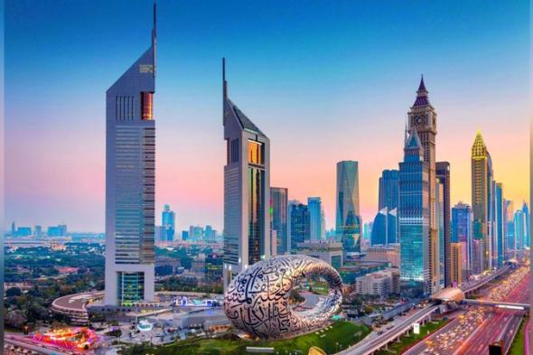 الإمارات تعزز دور الذكاء الاصطناعي في قطاع الطاقة