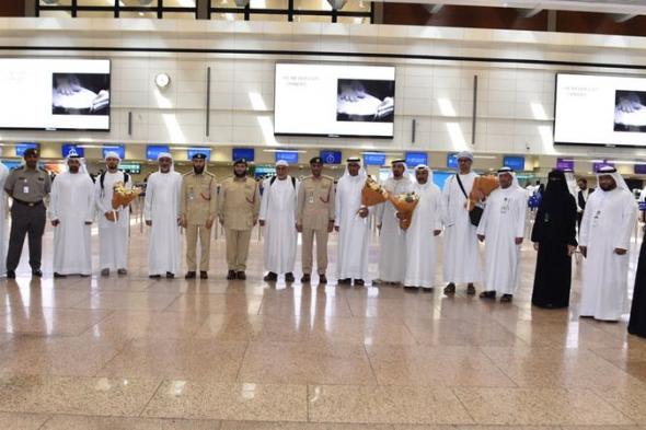 شرطة دبي تستقبل حجاجها العائدين  من الأراضي المقدسة