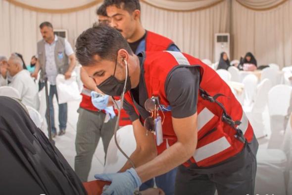 الهلال الأحمر بالحدود الشمالية يقدم خدماته لأكثر من 20 ألف حاج عراقي مغادرين لبلادهم