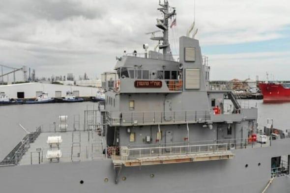 اسبانيا رفضت استقبالها.. سفينة عسكرية صهيونية ترسو في ميناء طنجة المغربي