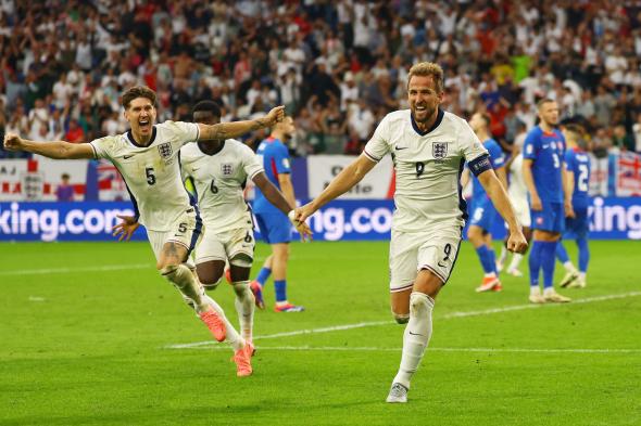 مباراة مثيرة تنقذ إنجلترا من وداع كأس أوروبا