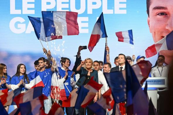 فرنسا أمام مفترق طرق.. ماذا يحدث إذا لم يحرز أي حزب أغلبية تؤهله لتشكيل الحكومة؟