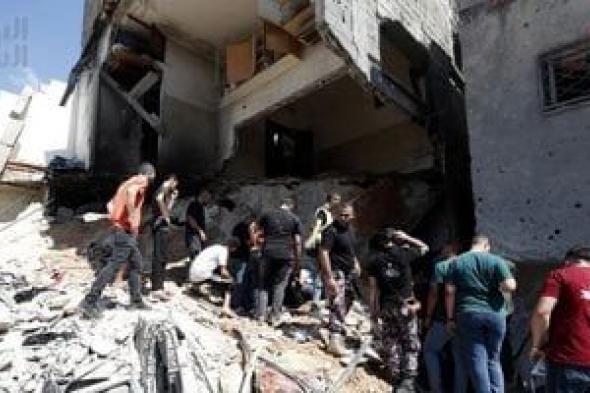 شهداء ومفقودون تحت أنقاض المنازل نتيجة غارات الاحتلال على مخيم نور شمس
