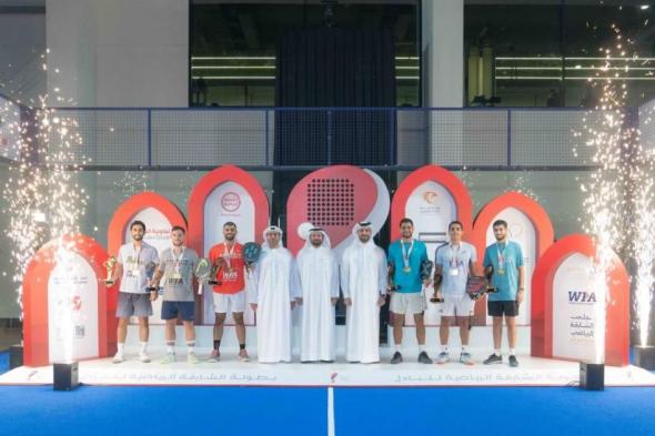 سلطان بن أحمد يتوج الفائزين ببطولة الشارقة الرياضية للبادل
