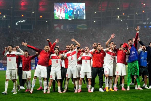تركيا تكمل عقد ربع نهائي كأس أمم أوروبا