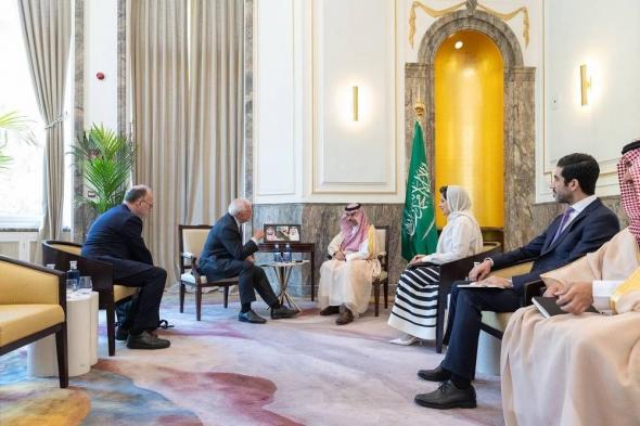 وزير الخارجية يبحث مع بوريل العلاقات السعودية الأوروبية.. وتطورات غزة