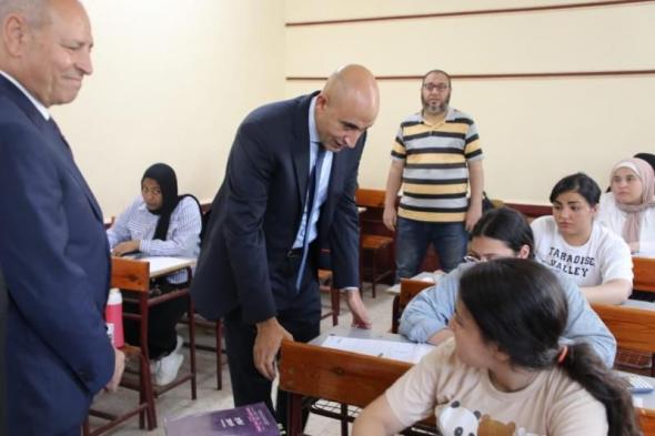 وزير التربية والتعليم ومحافظ القاهرة يتفقدان امتحانات الثانوية العامةاليوم الأربعاء، 10 يوليو 2024 12:19 مـ   منذ 4 دقائق