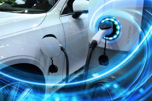 اليوم.. انطلاق المنتدى العالمي للسيارات الكهربائية في السعودية