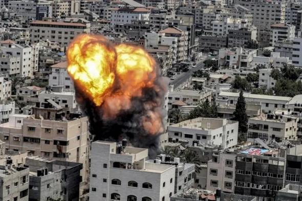 استشهاد أكثر من 30 فلسطينياً جراء قصف مكثف على مدينة غزة