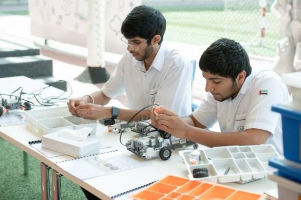 مدارس الإمارات الوطنية تُطلق برنامج المنح الدراسية للمتفوّقين