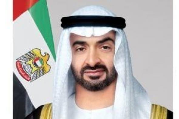 رئيس الإمارات وعاهل البحرين يبحثان سبل تعزيز التعاون على كل المستويات