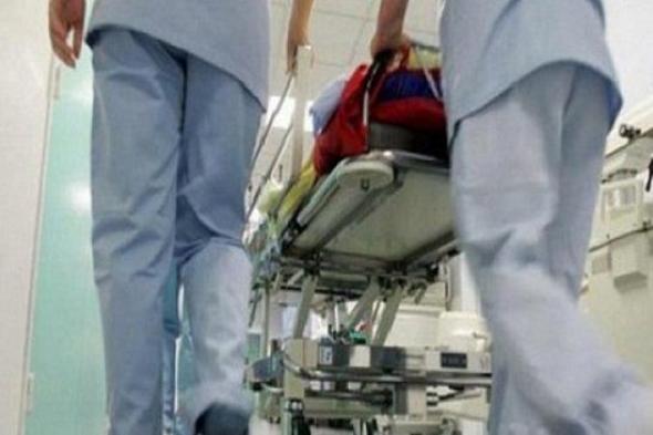 استنفار بأحد المستشفيات إثر تعرض 26 شخصا لتسمم غذائي
