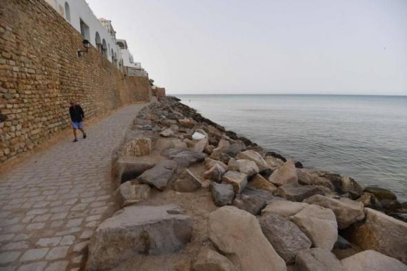 الانجراف الساحلي يهدد شواطئ تونس