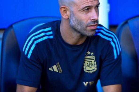 ماسيكرانو مدرب منتخب الأرجنتين بعد الهزيمة أمام المغرب: "ماحدث فضيحة"