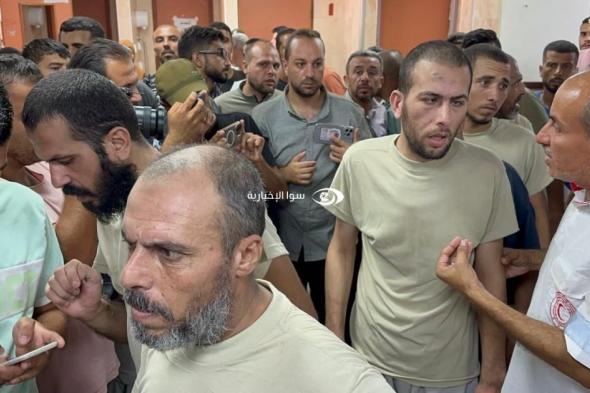 بالفيديو والصور: سلطات الاحتلال تُفرج عن عدد من أسرى غزة اعتقلتهم خلال الحرب