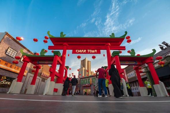 "مدينة الصين" تخطف أنظار زوار "سيتي ووك" في موسم جدة 2024