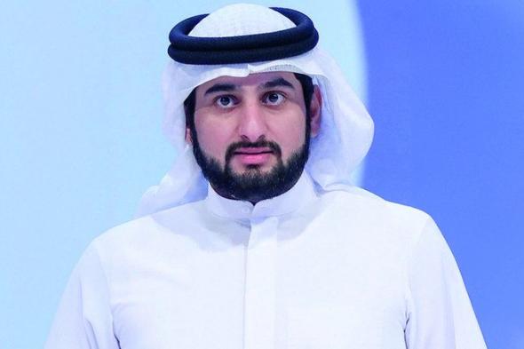 أحمد بن محمد يوجه الوفد الإماراتي في باريس نحو الحلم الأولمبي