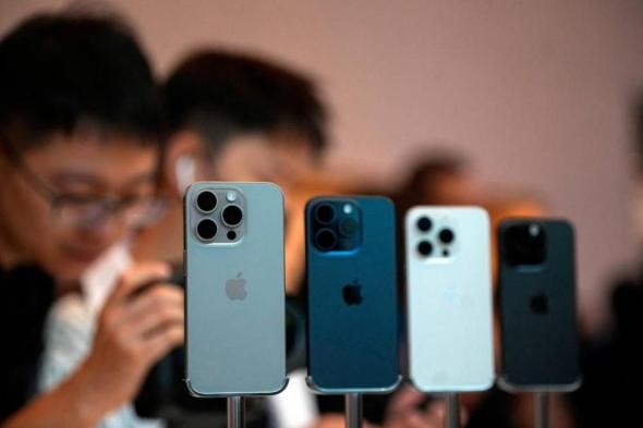 «أبل» تتراجع أمام شركات الهواتف الذكية المحلية في الصين