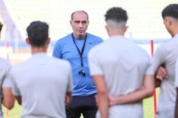 علي ماهر يرفع الحمل البدني للاعبي المصري استعداداً للهلال الليبي