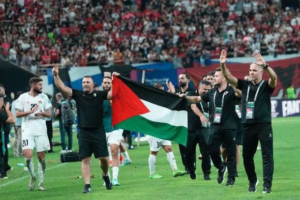 فلسطين تصمد أمام صاحب أفضل إنجاز آسيوي في كأس العالم