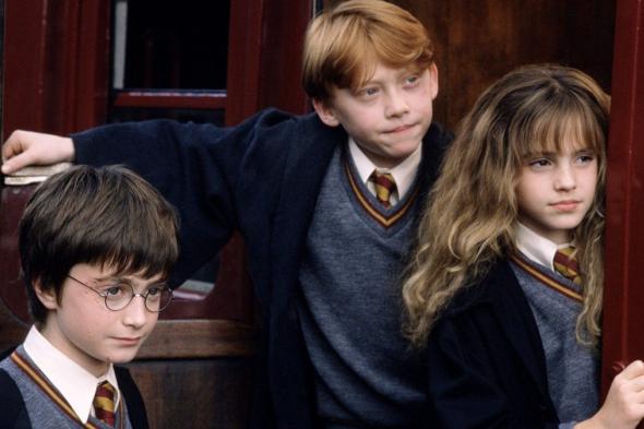 شبكة HBO تبدأ البحث عن مؤدي شخصيات Harry وHermione وRon بمسلسل Harry Potter المنتظر