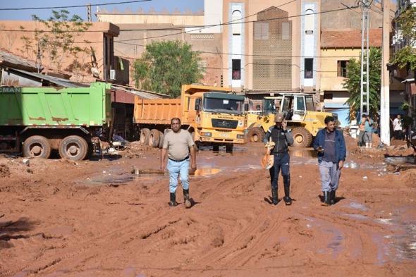 والي النعامة: سيتم تعويض كل المتضررين من الفيضانات