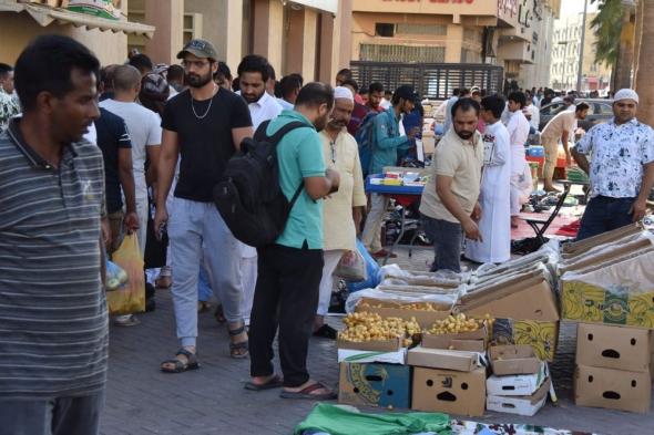 شاهد| سوق سيكو بالدمام.. فوضى "بسطات الجمعة" تتحول إلى كابوس